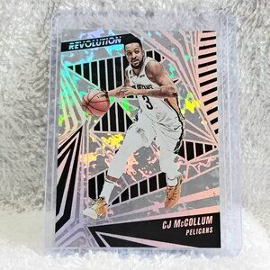5/$20 Mint 2023/24 Panini Revolution CJ McCollum Avalanche NBA Card 33!!